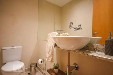 Lavabo de apartamento à venda com 2 quartos, 97m² em Vila Andrade, São Paulo