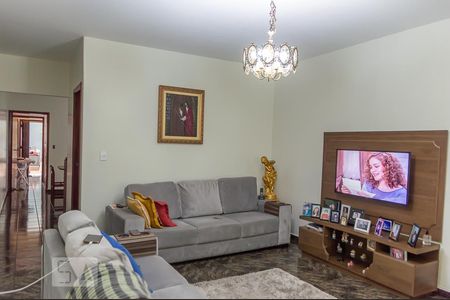 Sala de casa à venda com 3 quartos, 184m² em Nova Petrópolis, São Bernardo do Campo