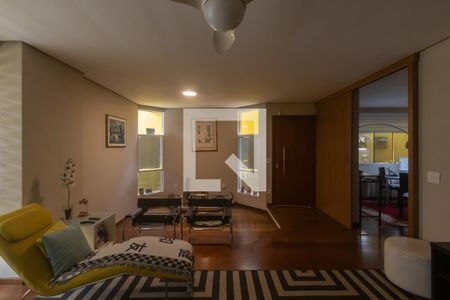 Casa à venda com 4 quartos, 350m² em Jardim Novo Mundo, São Paulo