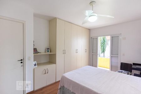 Casa à venda com 350m², 4 quartos e 4 vagas Casa à venda com 350m², 4 quartos e 4 vagasSuíte 2