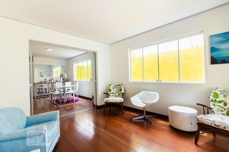 Sala 3 de casa para alugar com 4 quartos, 350m² em Jardim Novo Mundo, São Paulo
