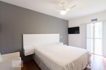 Casa à venda com 350m², 4 quartos e 4 vagas Casa à venda com 350m², 4 quartos e 4 vagasSuíte 3