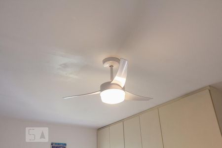 Casa à venda com 350m², 4 quartos e 4 vagas Casa à venda com 350m², 4 quartos e 4 vagasSuíte 3