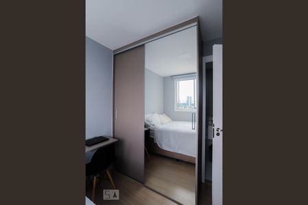 Apartamento à venda com 30m², 1 quarto e sem vaga Apartamento à venda com 30m², 1 quarto e sem vagaQuarto