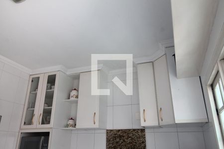 Casa à venda com 300m², 4 quartos e 3 vagasCozinha - Armários