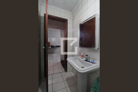 Casa à venda com 300m², 4 quartos e 3 vagasCasa 2 - Banheiro 2