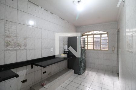 Casa à venda com 300m², 4 quartos e 3 vagasCasa 2 - Cozinha