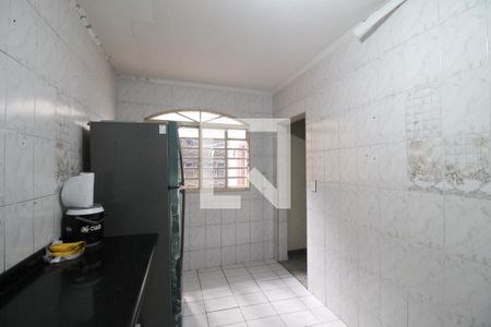 Casa à venda com 300m², 4 quartos e 3 vagasCasa 2 - Cozinha