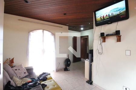 Casa à venda com 300m², 4 quartos e 3 vagasCasa 2 - Suíte