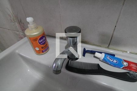 Casa à venda com 300m², 4 quartos e 3 vagasCasa 2 - Banheiro 2