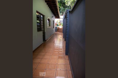 Casa à venda com 250m², 3 quartos e 5 vagas Casa à venda com 250m², 3 quartos e 5 vagasQuintal