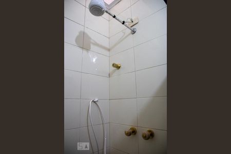 Casa à venda com 250m², 3 quartos e 5 vagas Casa à venda com 250m², 3 quartos e 5 vagasBanheiro 2