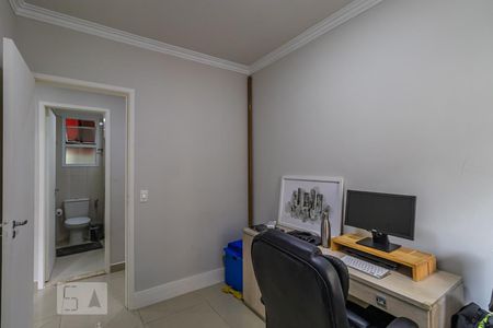 Quarto 1 de apartamento à venda com 3 quartos, 80m² em Jardim Tupanci, Barueri