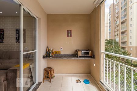 Varanda da Sala de apartamento à venda com 3 quartos, 80m² em Jardim Tupanci, Barueri