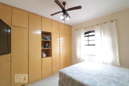 Casa à venda com 120m², 3 quartos e sem vagaQuarto 1