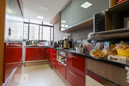 Apartamento para alugar com 120m², 3 quartos e 2 vagas Apartamento para alugar com 120m², 3 quartos e 2 vagasCozinha