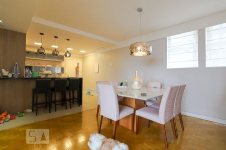 Sala de Jantar de apartamento para alugar com 3 quartos, 120m² em Independência, Porto Alegre