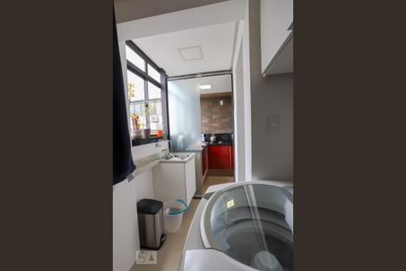 Apartamento para alugar com 120m², 3 quartos e 2 vagas Apartamento para alugar com 120m², 3 quartos e 2 vagasÁrea de Serviço