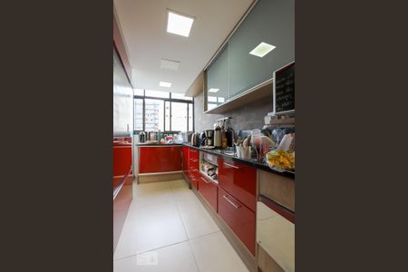Apartamento para alugar com 120m², 3 quartos e 2 vagas Apartamento para alugar com 120m², 3 quartos e 2 vagasCozinha