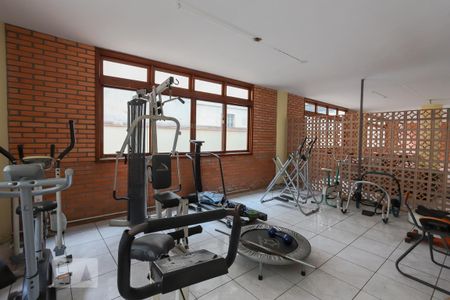 Apartamento para alugar com 120m², 3 quartos e 2 vagas Apartamento para alugar com 120m², 3 quartos e 2 vagasÁrea comum - Academia