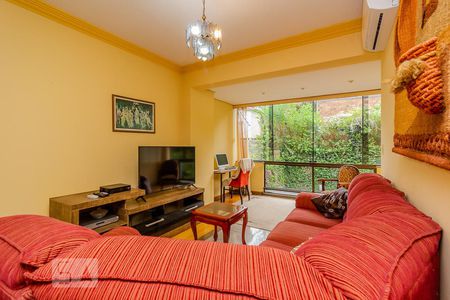 Sala de apartamento à venda com 3 quartos, 229m² em Medianeira, Porto Alegre