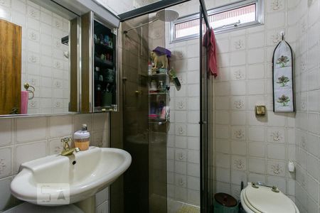 Casa à venda com 125m², 2 quartos e 1 vaga Casa à venda com 125m², 2 quartos e 1 vagaBanheiro