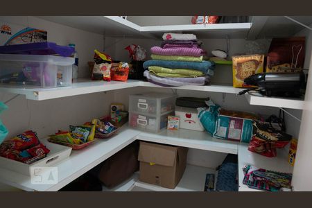 Apartamento para alugar com 110m², 2 quartos e 2 vagas Apartamento para alugar com 110m², 2 quartos e 2 vagasDispensa