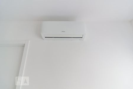 Sala de apartamento à venda com 1 quarto, 30m² em Farroupilha, Porto Alegre