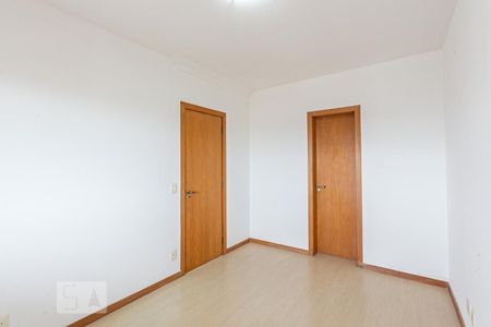 Quarto 1 de apartamento para alugar com 2 quartos, 101m² em Santana, Porto Alegre