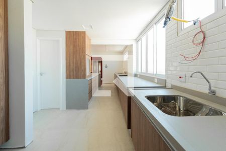 Apartamento à venda com 140m², 2 quartos e 1 vaga Apartamento à venda com 140m², 2 quartos e 1 vagaÁrea de serviço