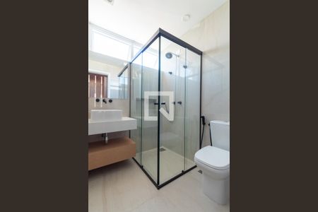 Apartamento à venda com 140m², 2 quartos e 1 vaga Apartamento à venda com 140m², 2 quartos e 1 vagaBanheiro social