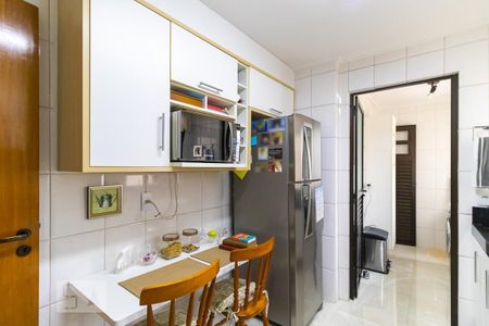Apartamento à venda com 92m², 3 quartos e 2 vagas Apartamento à venda com 92m², 3 quartos e 2 vagasCozinha