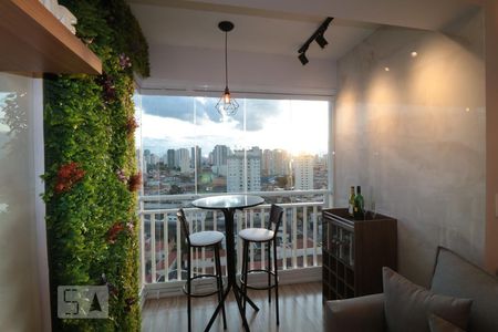 Sacada  de apartamento à venda com 2 quartos, 50m² em Tatuapé, São Paulo