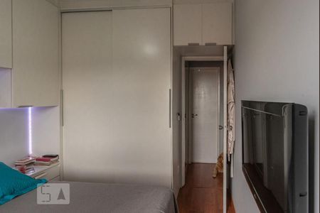Apartamento à venda com 73m², 2 quartos e 2 vagas Apartamento à venda com 73m², 2 quartos e 2 vagasQuarto 1