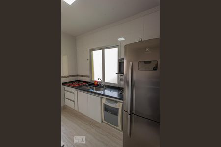 Apartamento à venda com 73m², 2 quartos e 2 vagas Apartamento à venda com 73m², 2 quartos e 2 vagasCozinha