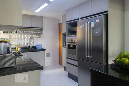 Apartamento à venda com 240m², 3 quartos e 3 vagascozinha