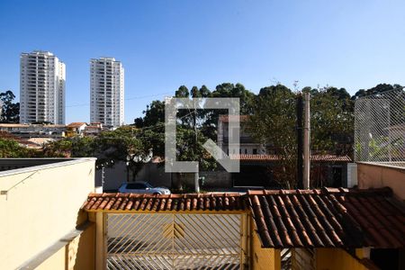 Vista de casa à venda com 3 quartos, 171m² em Vila Suzana, São Paulo