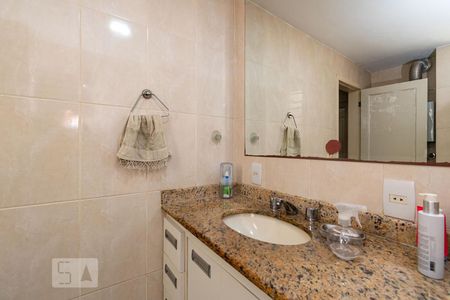 Apartamento à venda com 280m², 4 quartos e 1 vagaBanheiro Social