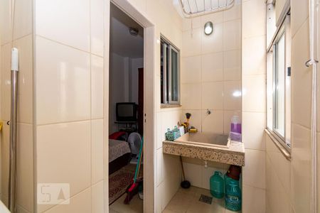 Apartamento à venda com 280m², 4 quartos e 1 vagaÁrea de Serviço