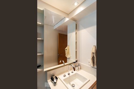 Apartamento para alugar com 124m², 3 quartos e 2 vagasBanheiro Social