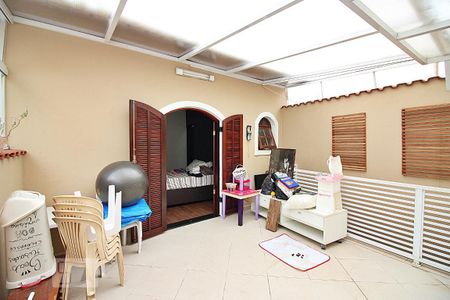 Casa à venda com 280m², 5 quartos e 2 vagasEspaço Gourmet