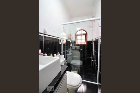 Casa à venda com 280m², 5 quartos e 2 vagasBanheiro do Quarto 2 - Suíte