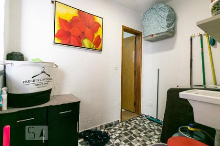 Casa à venda com 70m², 2 quartos e 1 vagaÁrea de Serviço