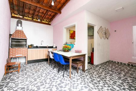 Casa à venda com 70m², 2 quartos e 1 vagaÁrea de Lazer