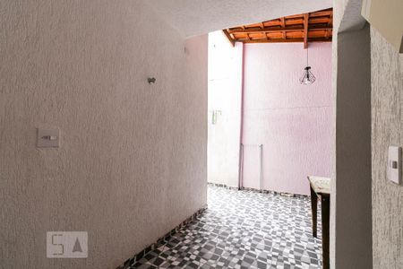 Casa à venda com 70m², 2 quartos e 1 vagaÁrea de Serviço