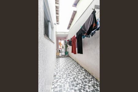 Casa à venda com 70m², 2 quartos e 1 vagaQuintal