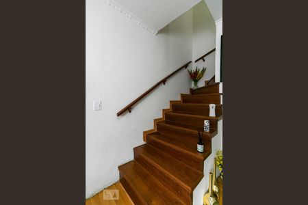 Sala - Escadas de casa à venda com 2 quartos, 70m² em Vila Gomes Cardim, São Paulo