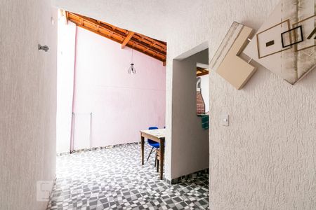 Casa à venda com 70m², 2 quartos e 1 vagaÁrea de Serviço