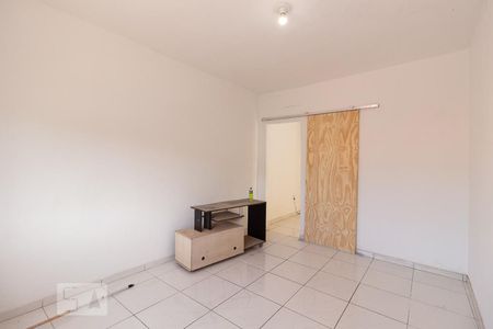 Sala/Quarto de kitnet/studio para alugar com 1 quarto, 30m² em Campo Grande, Rio de Janeiro