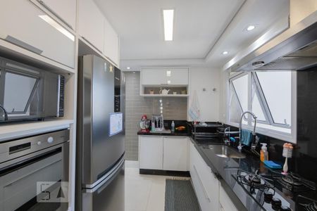 Apartamento à venda com 109m², 3 quartos e 2 vagasCozinha